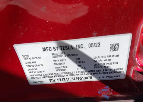 2023 Tesla Model S Dual Motor All-Wheel Drive/Standard Range z USA, uszkodzony, nr VIN 5YJSA1E54PF513070